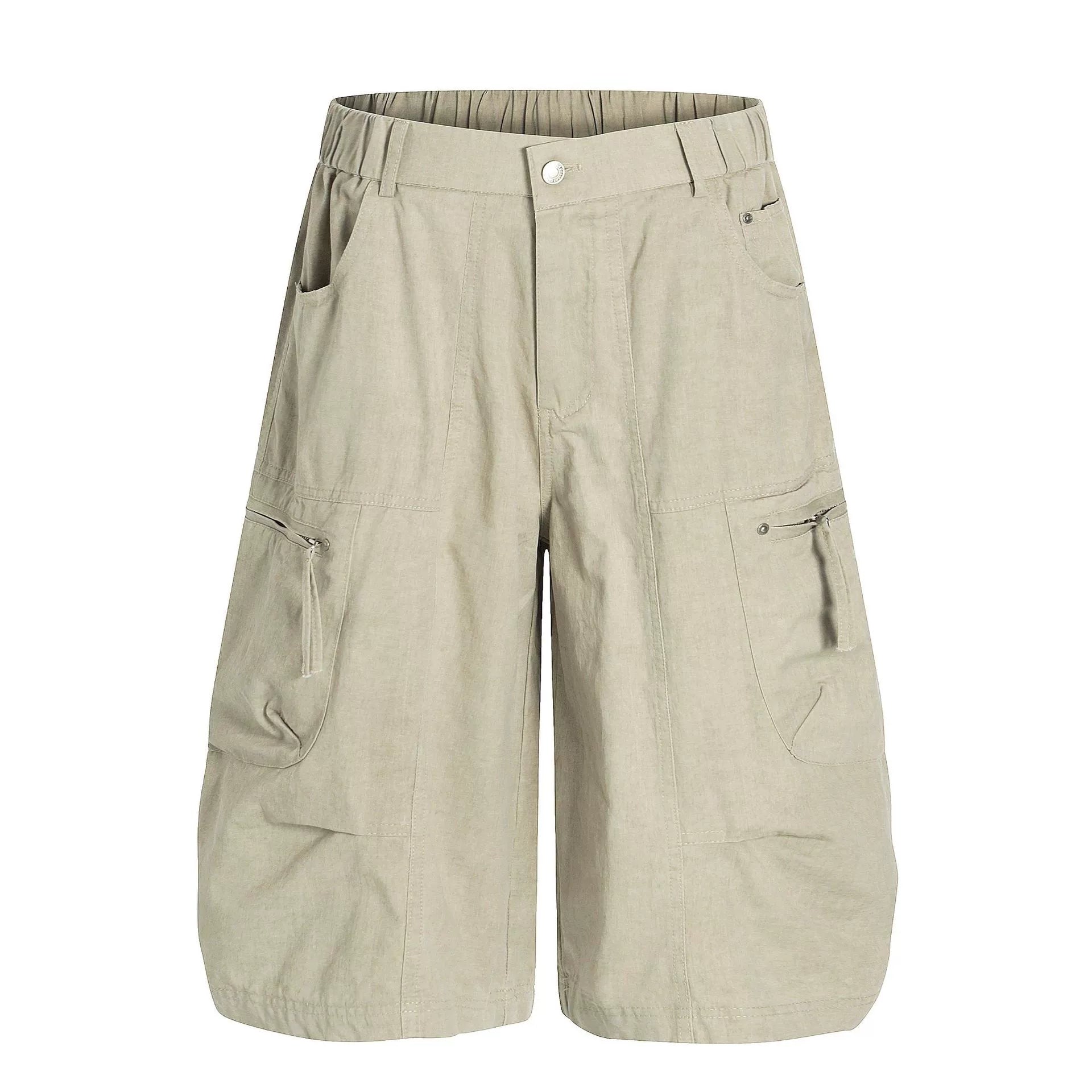 Fashion sports loose shorts