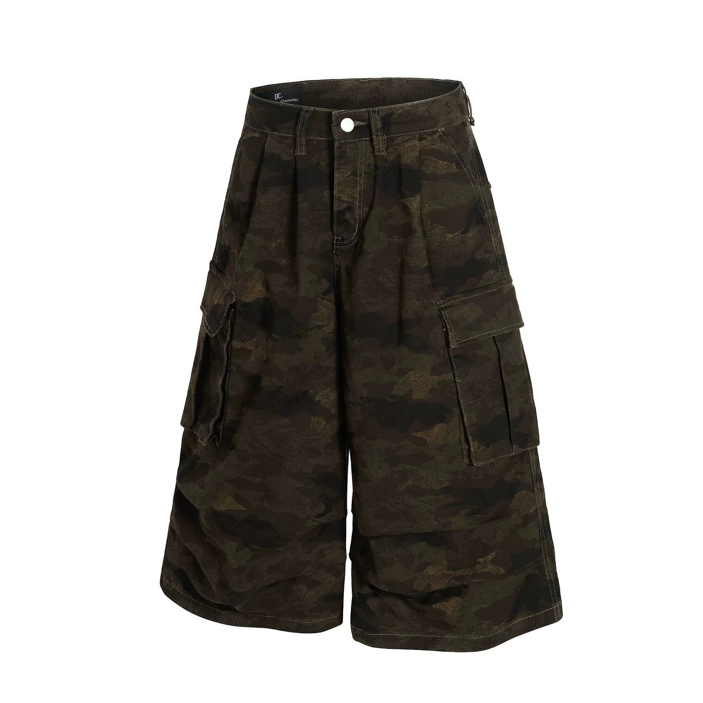 Fashion sports loose camouflage shorts